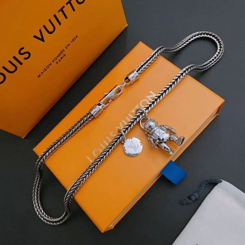 Comfortable LX Necklaces 312262