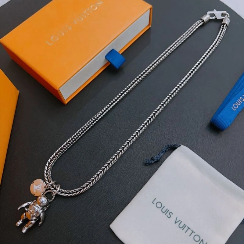 Comfortable LX Necklaces 312262