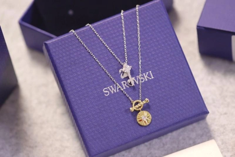Swxrxvski Necklaces Elegant 315361