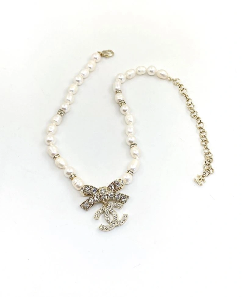 Bold Chxnxl Necklaces 293301