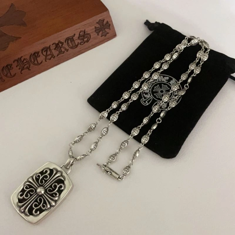 Durable Chrxmx Hxxrts Necklaces 301669
