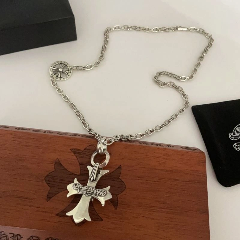 Chrxmx Hxxrts Necklaces GoodFit 301667