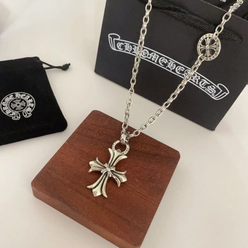 Chrxmx Hxxrts Necklaces GoodFit 301667