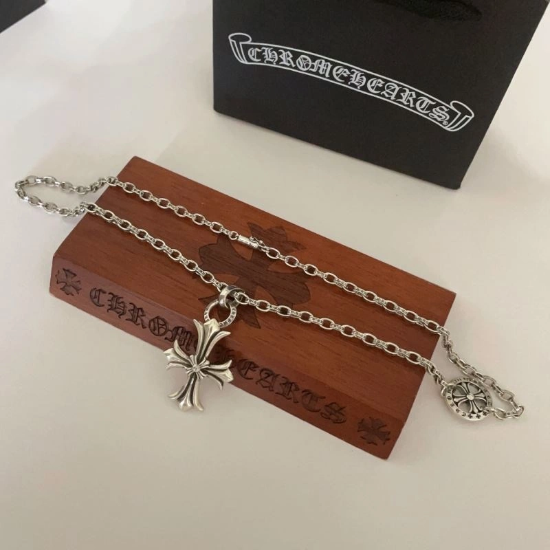 Chrxmx Hxxrts Necklaces GoodFit 301667