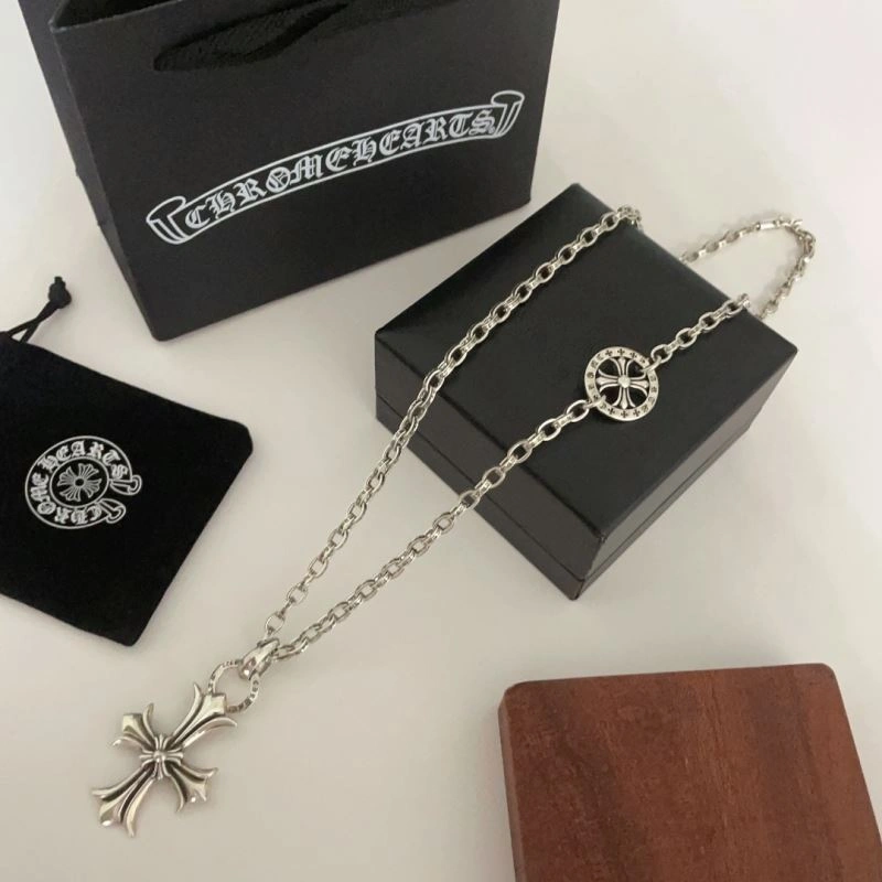 Chrxmx Hxxrts Necklaces GoodFit 301667
