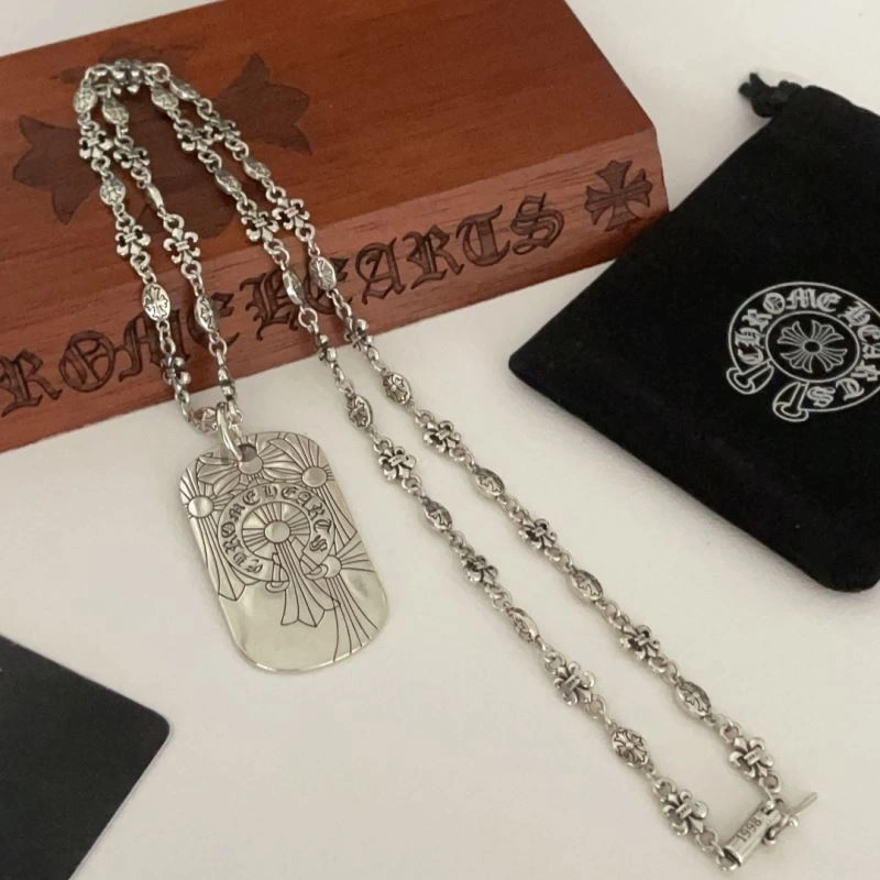 Versatile Chrxmx Hxxrts Necklaces 301672