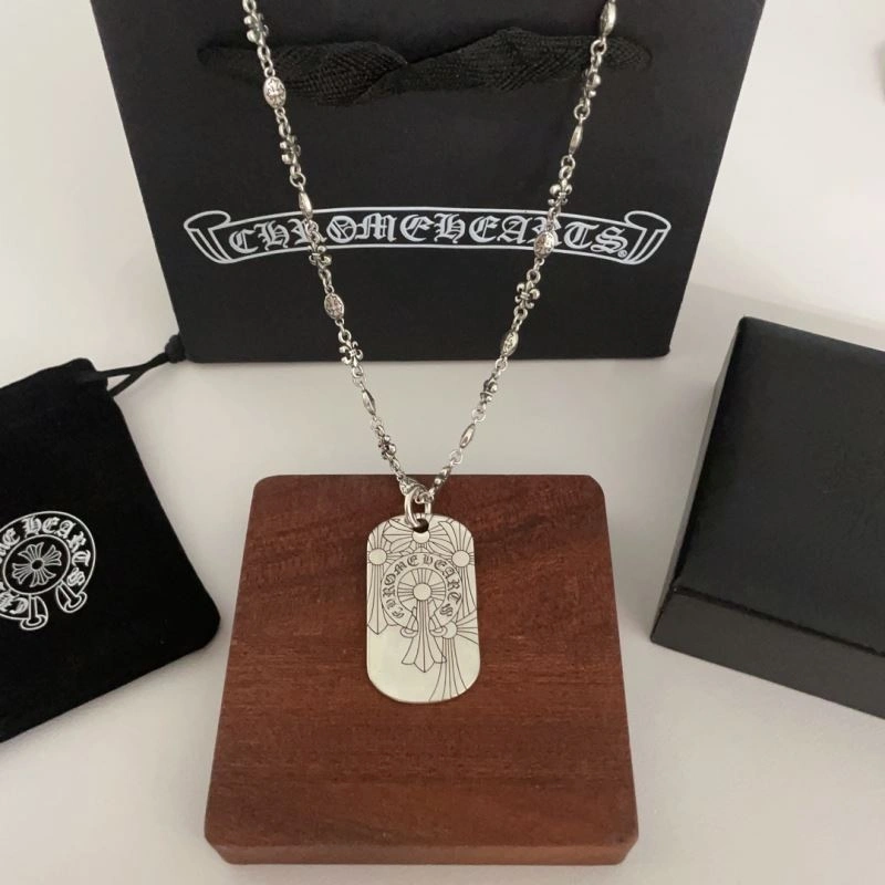 Versatile Chrxmx Hxxrts Necklaces 301672
