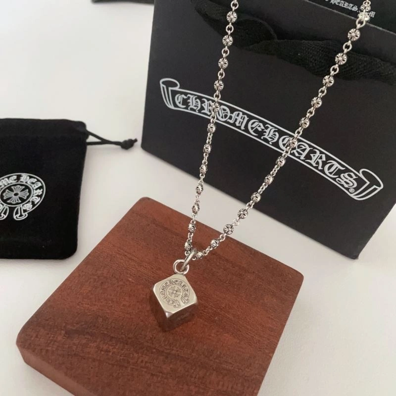 Affordable Chrxmx Hxxrts Necklaces 301682