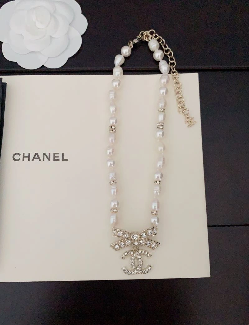 EyeCatching Chxnxl Necklaces 293291