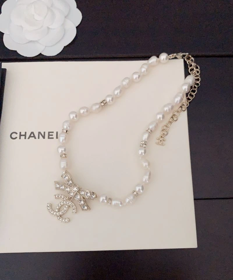 EyeCatching Chxnxl Necklaces 293291