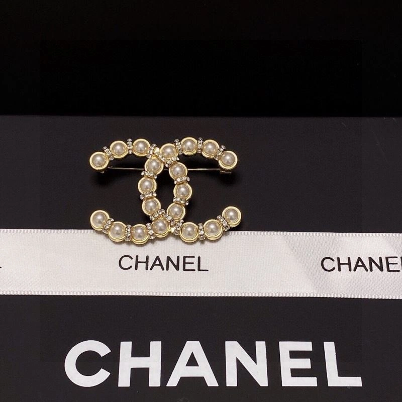 NewStyle Chxnxl Brooches 293548