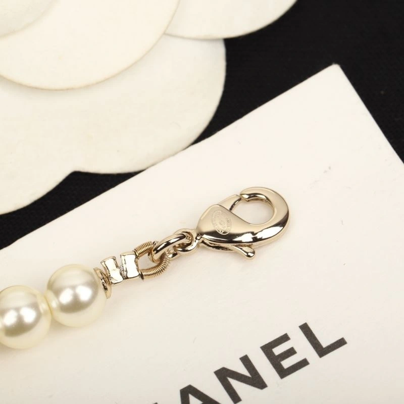 Swxrxvski Necklaces Minimalist 315343