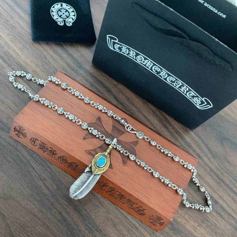 Affordable Chrxmx Hxxrts Necklaces 301660