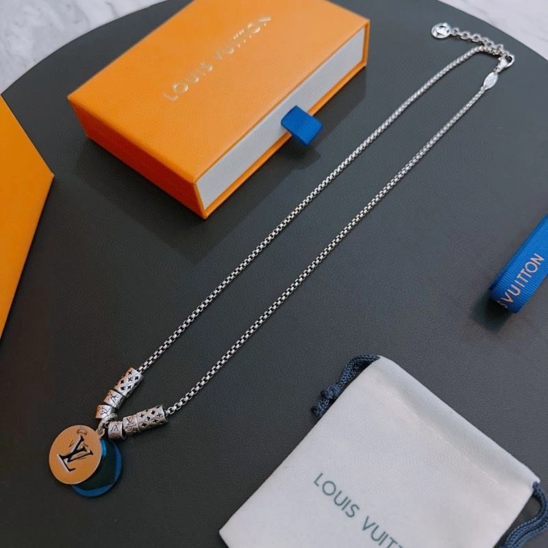 Popular LX Necklaces 312245