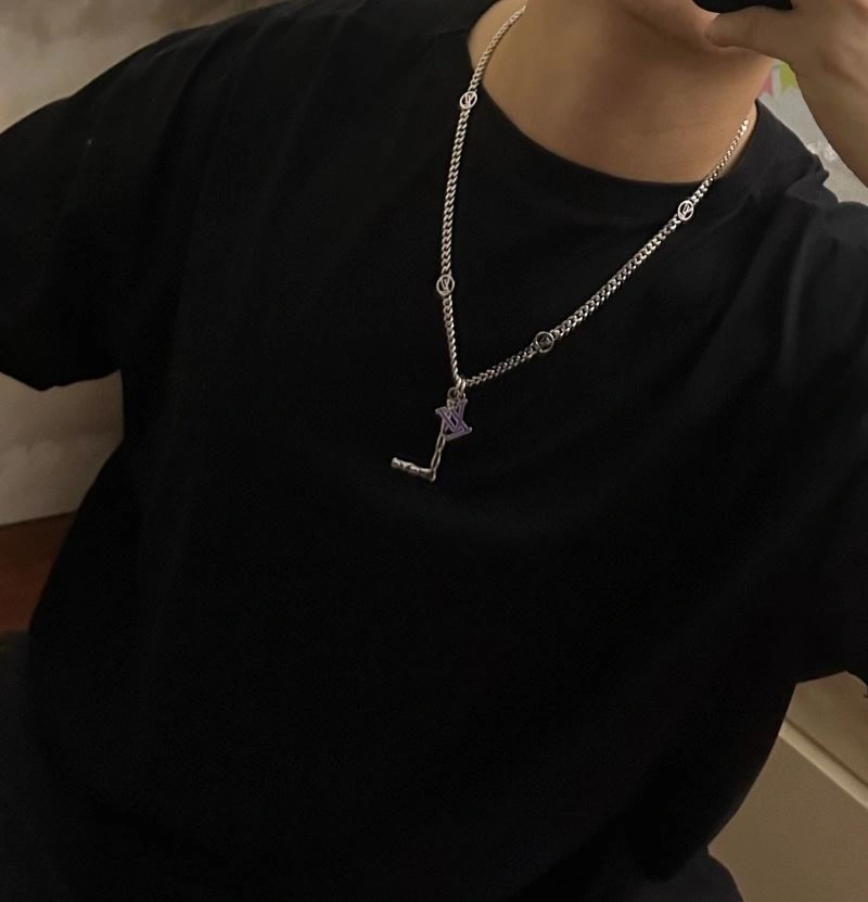 EyeCatching LX Necklaces 312227