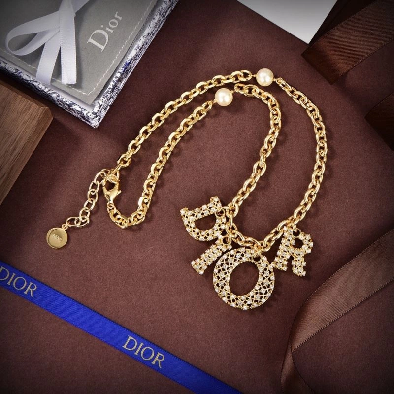 Christian Dxxr Necklaces Trendy 295574
