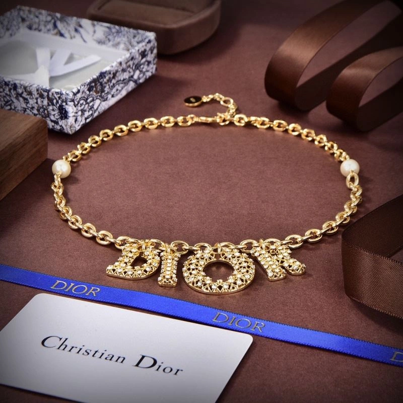 Christian Dxxr Necklaces Trendy 295574