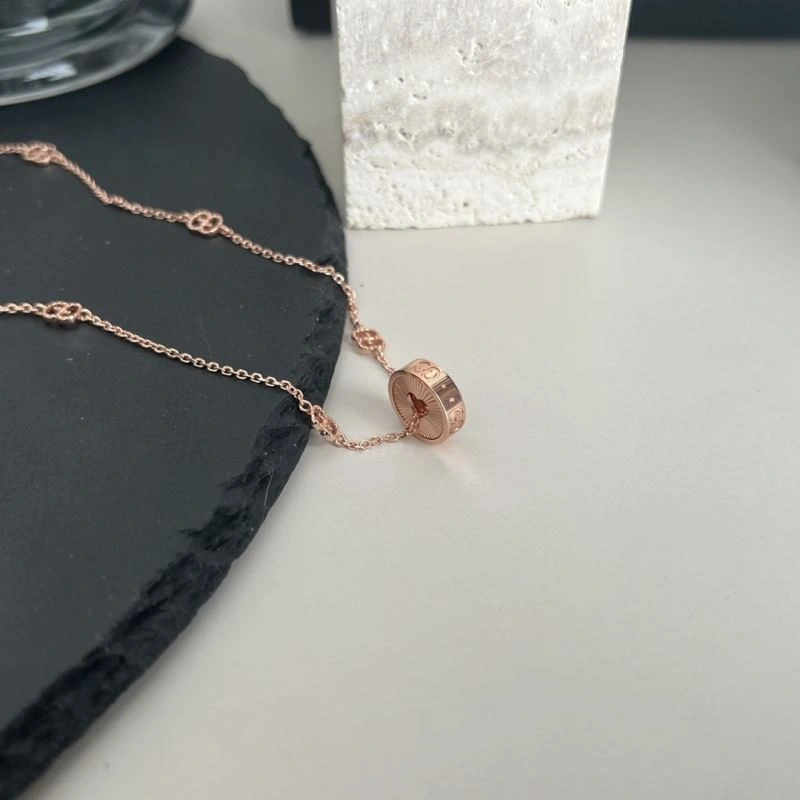 Gxccx Necklaces Sleek 307519