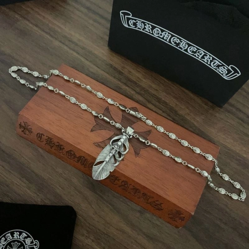 Chrxmx Hxxrts Necklaces StreetReady 301644