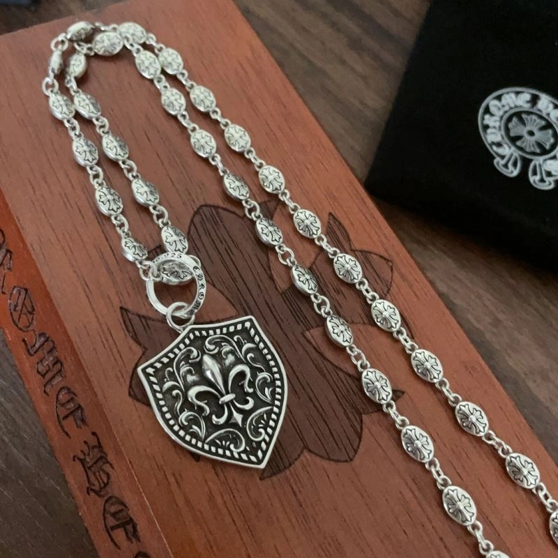 Versatile Chrxmx Hxxrts Necklaces 301638