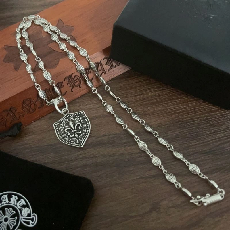 Versatile Chrxmx Hxxrts Necklaces 301638