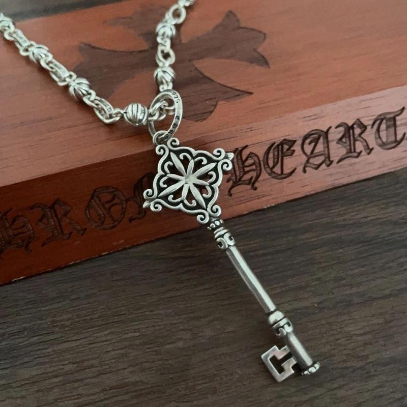 Chrxmx Hxxrts Necklaces Timeless 301639