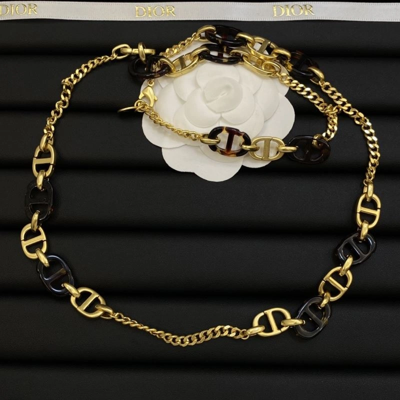 Vibrant Christian Dxxr Necklaces 295571