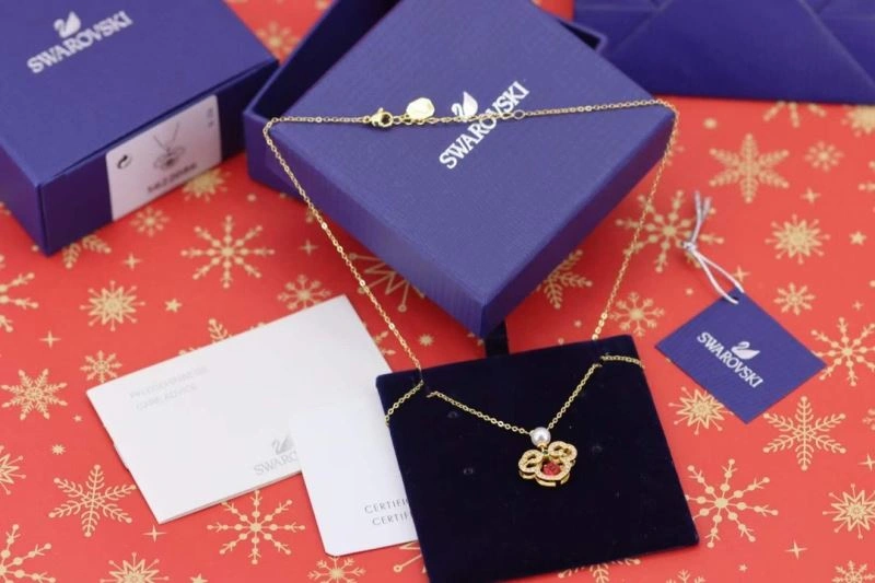 Swxrxvski Necklaces Durable 315336