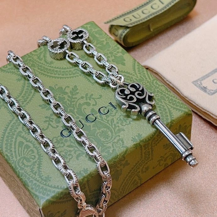 Stylish Gxccx Necklaces 307486
