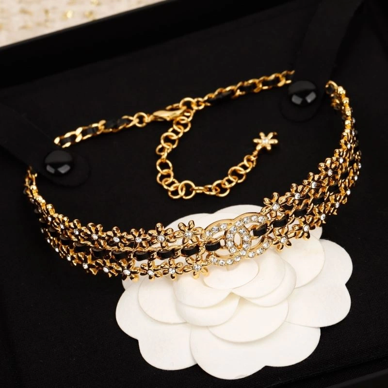 ModernLook Swxrxvski Necklaces 315338