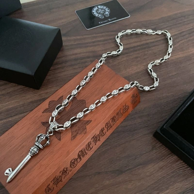 Compact Chrxmx Hxxrts Necklaces 301636