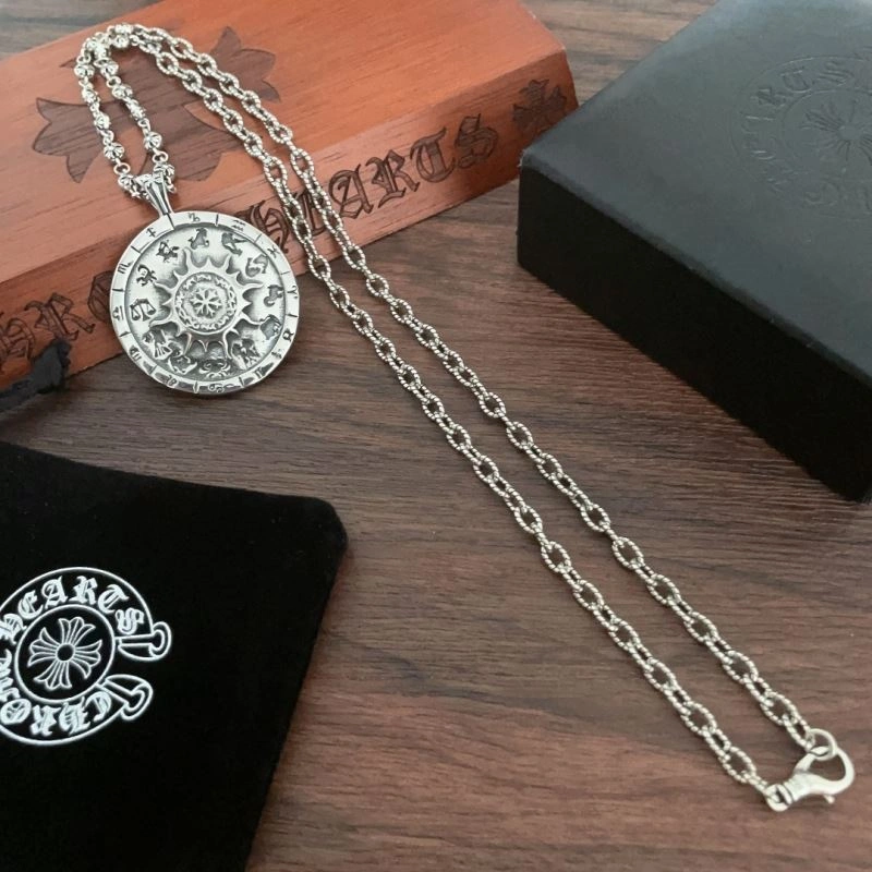 Cozy Chrxmx Hxxrts Necklaces 301625