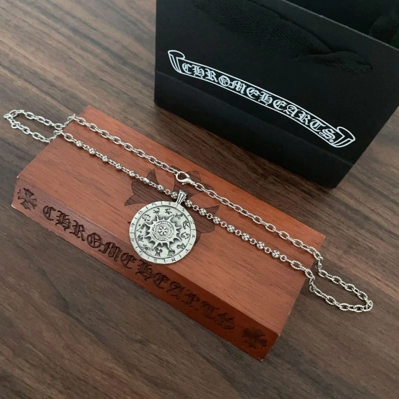 Cozy Chrxmx Hxxrts Necklaces 301625