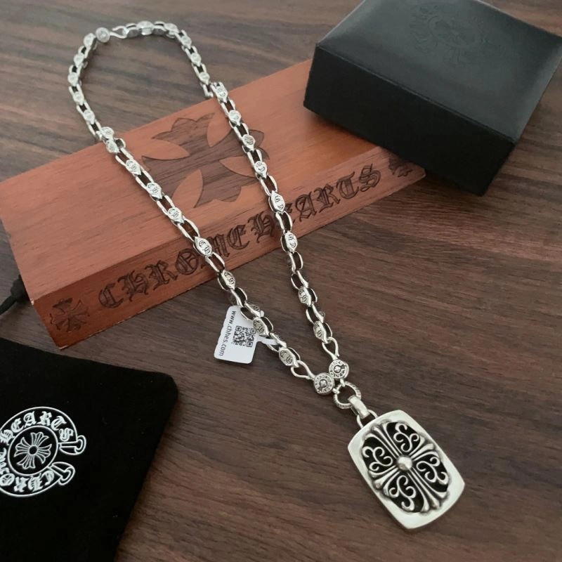 Fashionable Chrxmx Hxxrts Necklaces 301635
