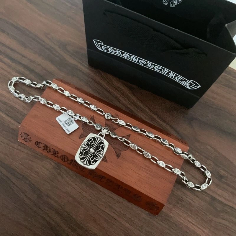 Fashionable Chrxmx Hxxrts Necklaces 301635