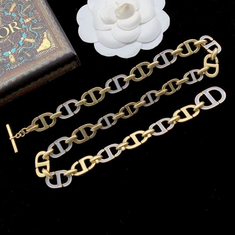 Sophisticated Christian Dxxr Necklaces 295572