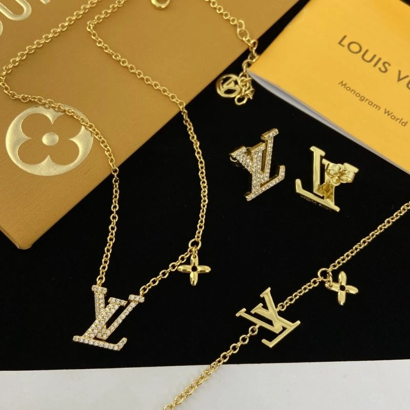 Lightweight LX Necklaces 312229