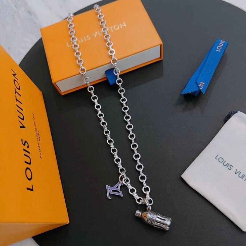 Durable LX Necklaces 312216