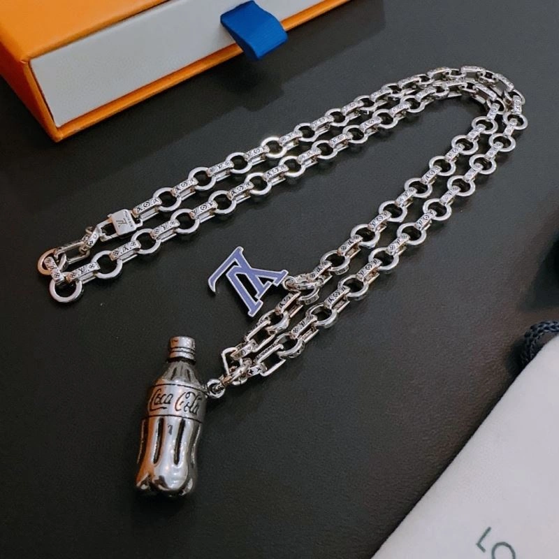 Durable LX Necklaces 312216