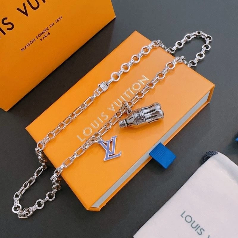Durable LX Necklaces 312216