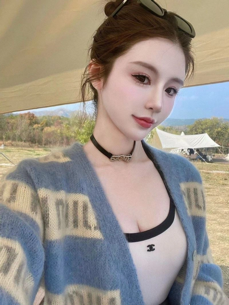 Modern Chxnxl Necklaces 293255