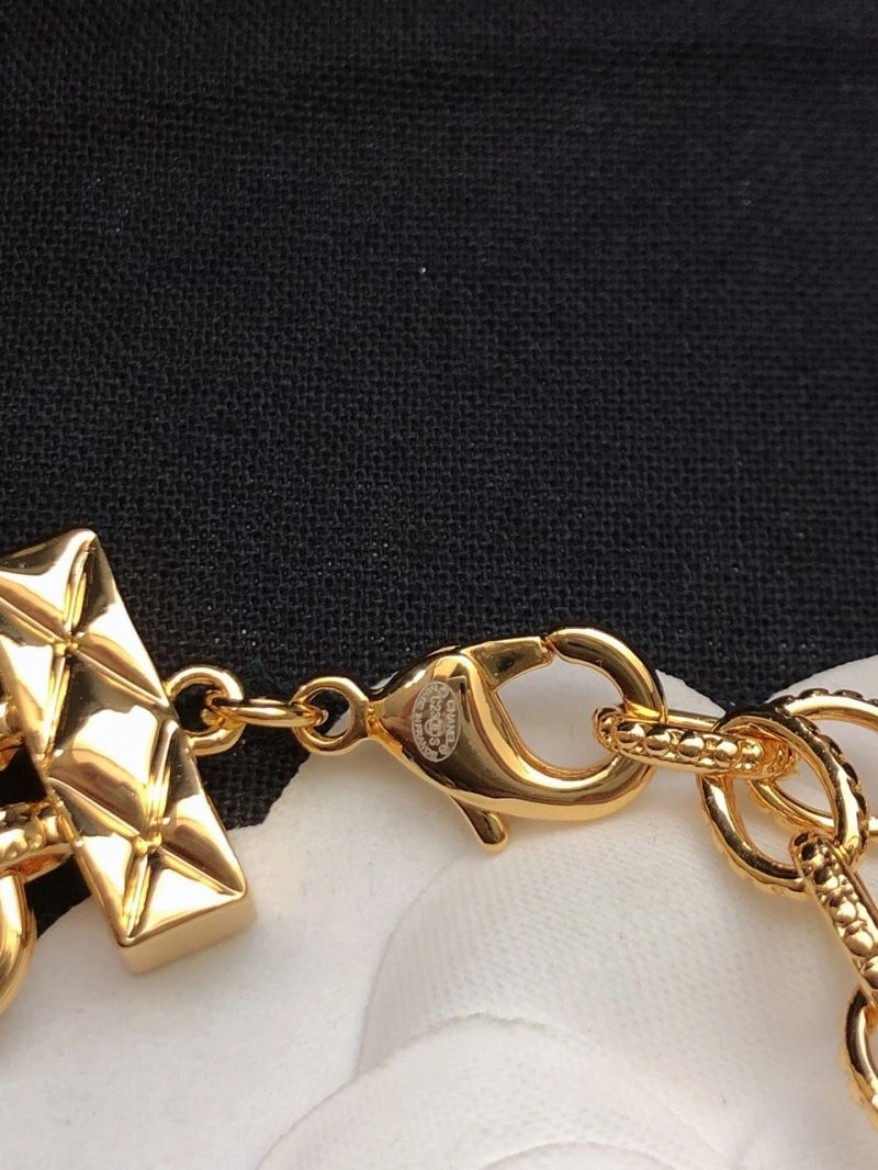 EasyMatch Chxnxl Necklaces 293250