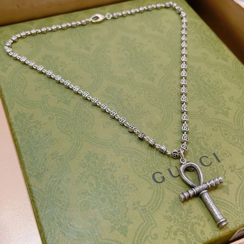 Reliable Gxccx Necklaces 307475