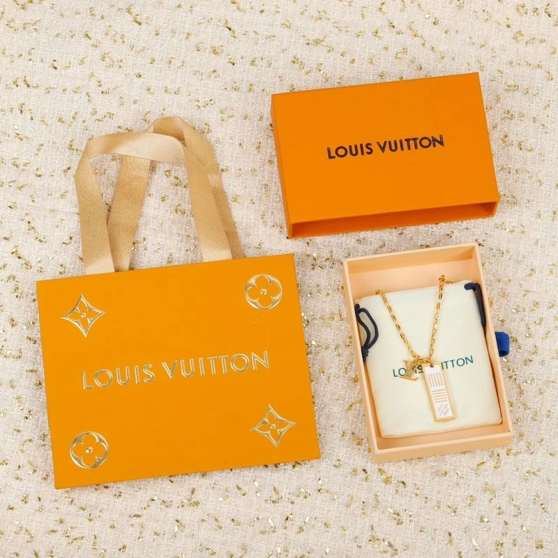 LX Necklaces Durable 312208