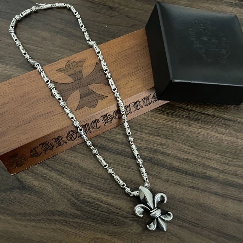 Chrxmx Hxxrts Necklaces Flexible 301630