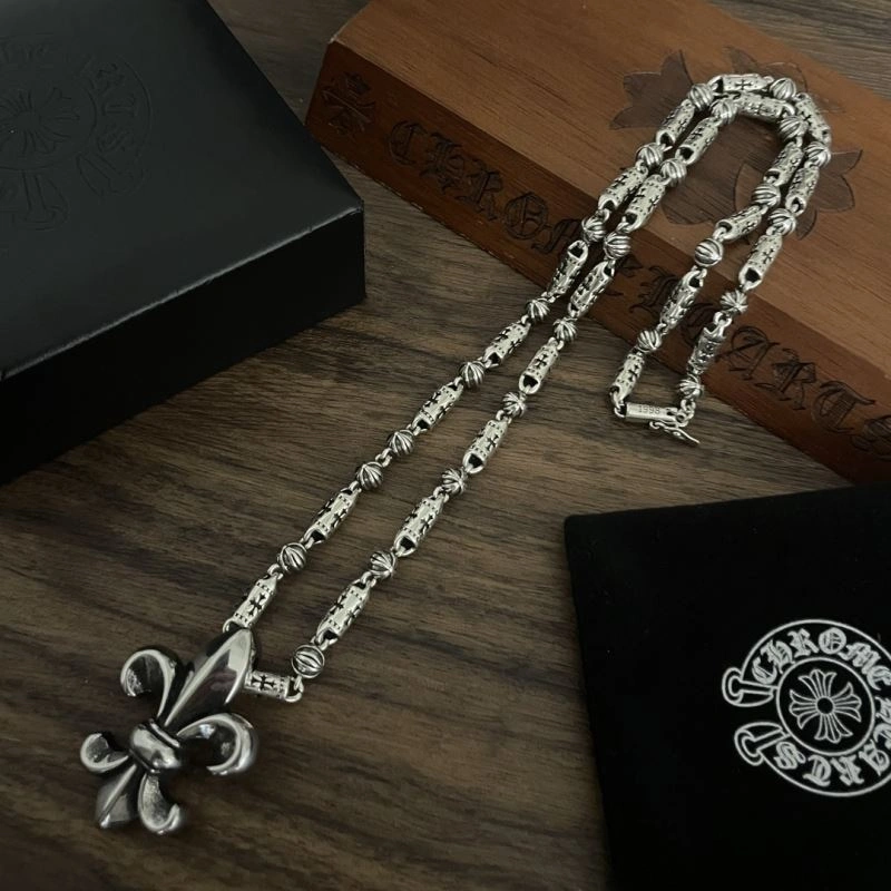 Chrxmx Hxxrts Necklaces Flexible 301630