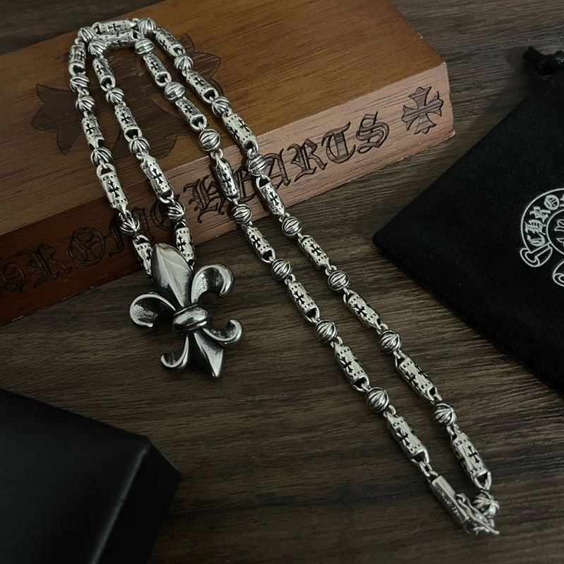 Chrxmx Hxxrts Necklaces Flexible 301630
