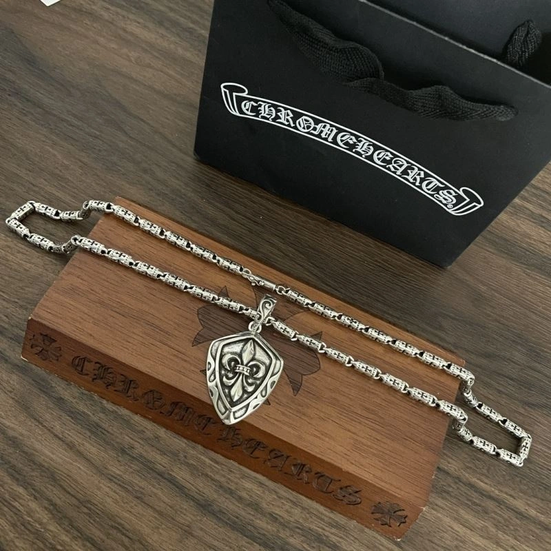 Chrxmx Hxxrts Necklaces Refined 301634