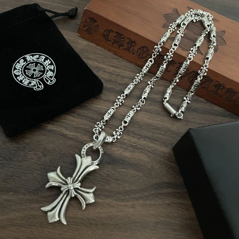 Durable Chrxmx Hxxrts Necklaces 301618