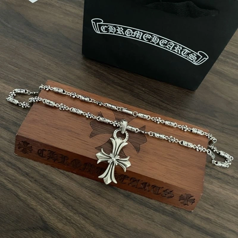 Durable Chrxmx Hxxrts Necklaces 301618